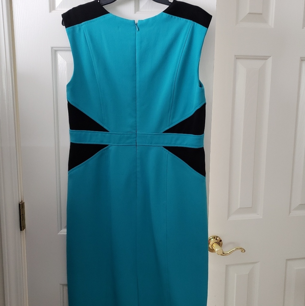 Kasper size 10 sleeveless dress